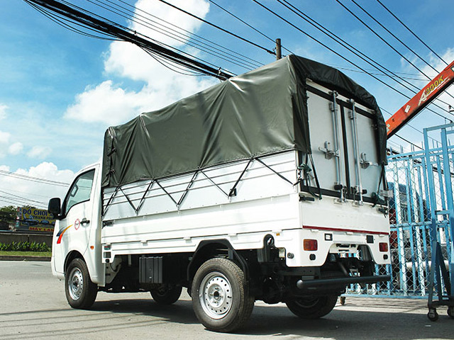 Xe tải Tata 990kg có xe giao ngay